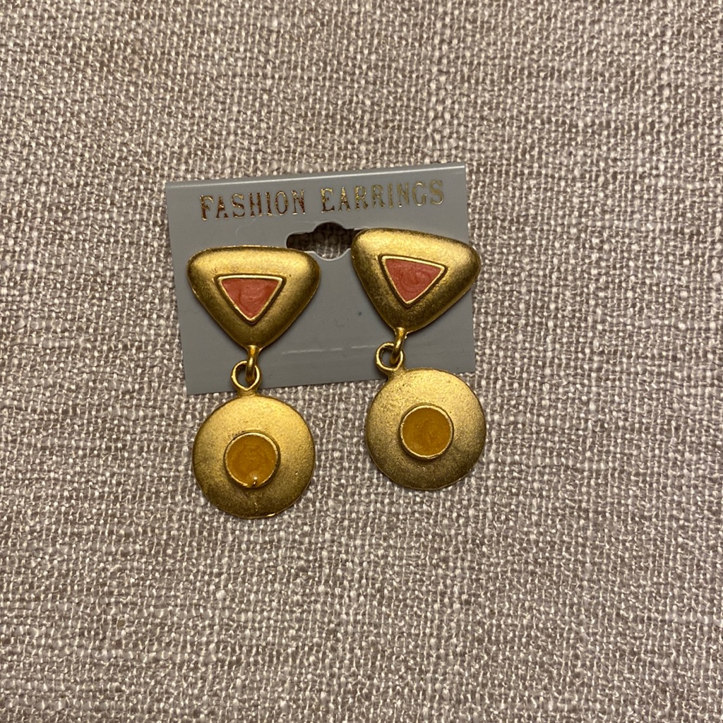 Vintage Costume Earrings 10$